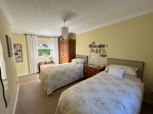 Photo 26- click for photo gallery